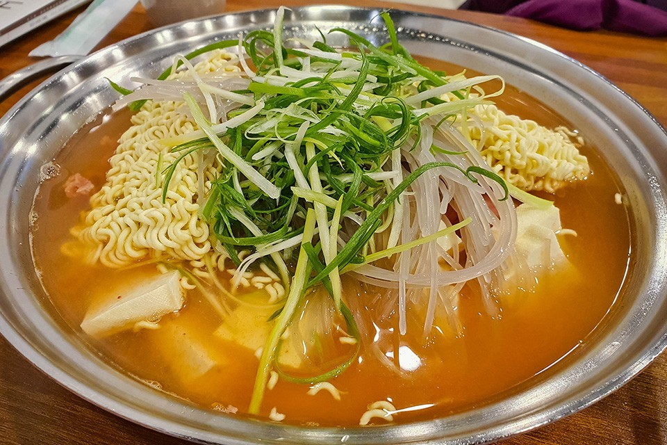 전통의정부부대찌개 이미지