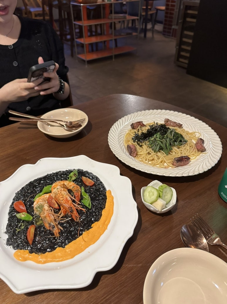 수르메스 이미지