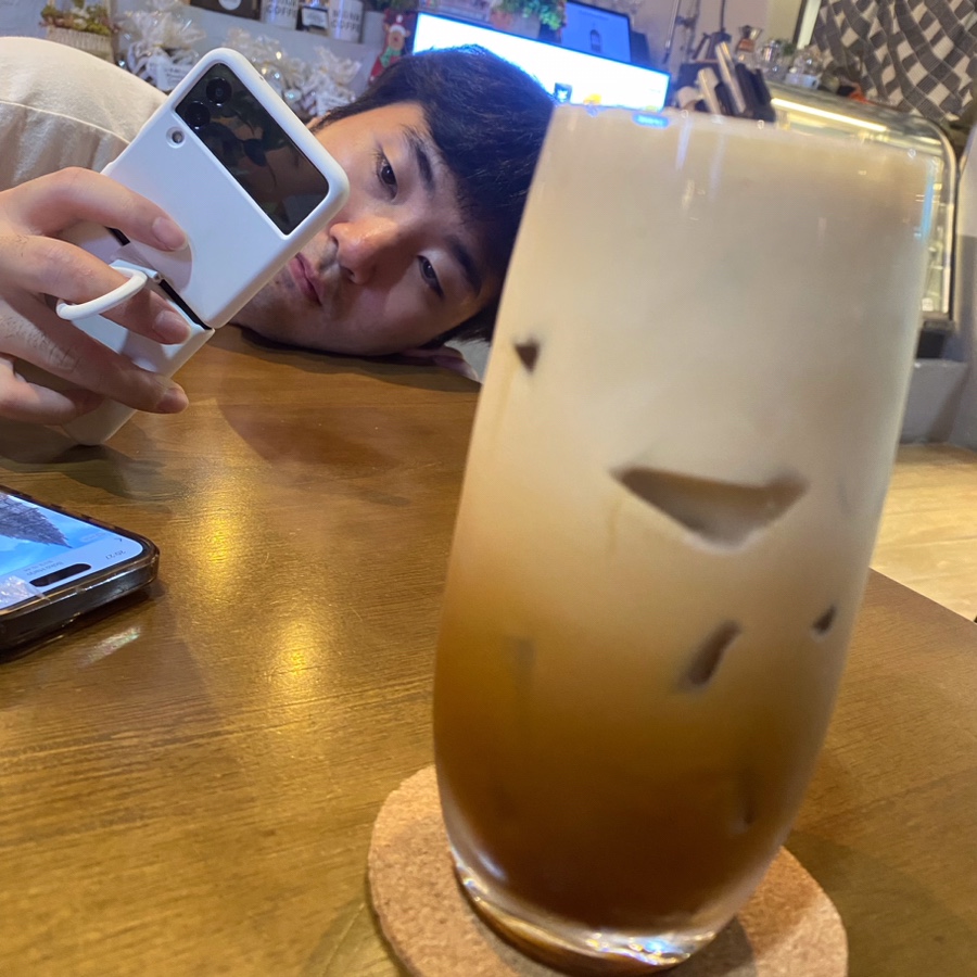 툰툰커피 이미지