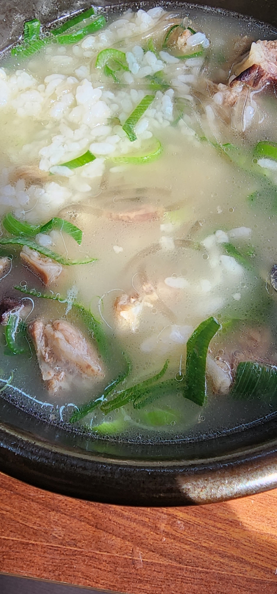 밀면의법칙 이미지