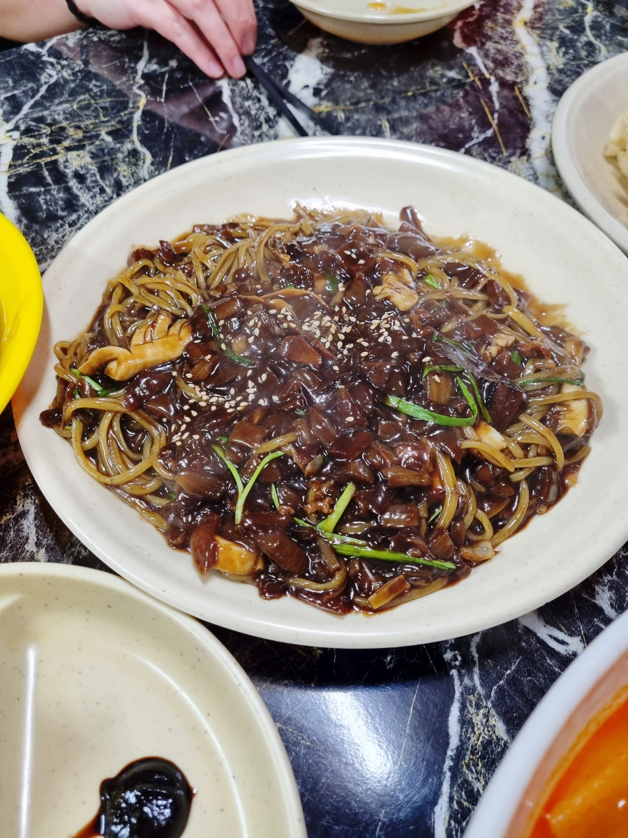 신요리사와자장면 이미지