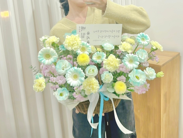 악마의꽃집 이미지