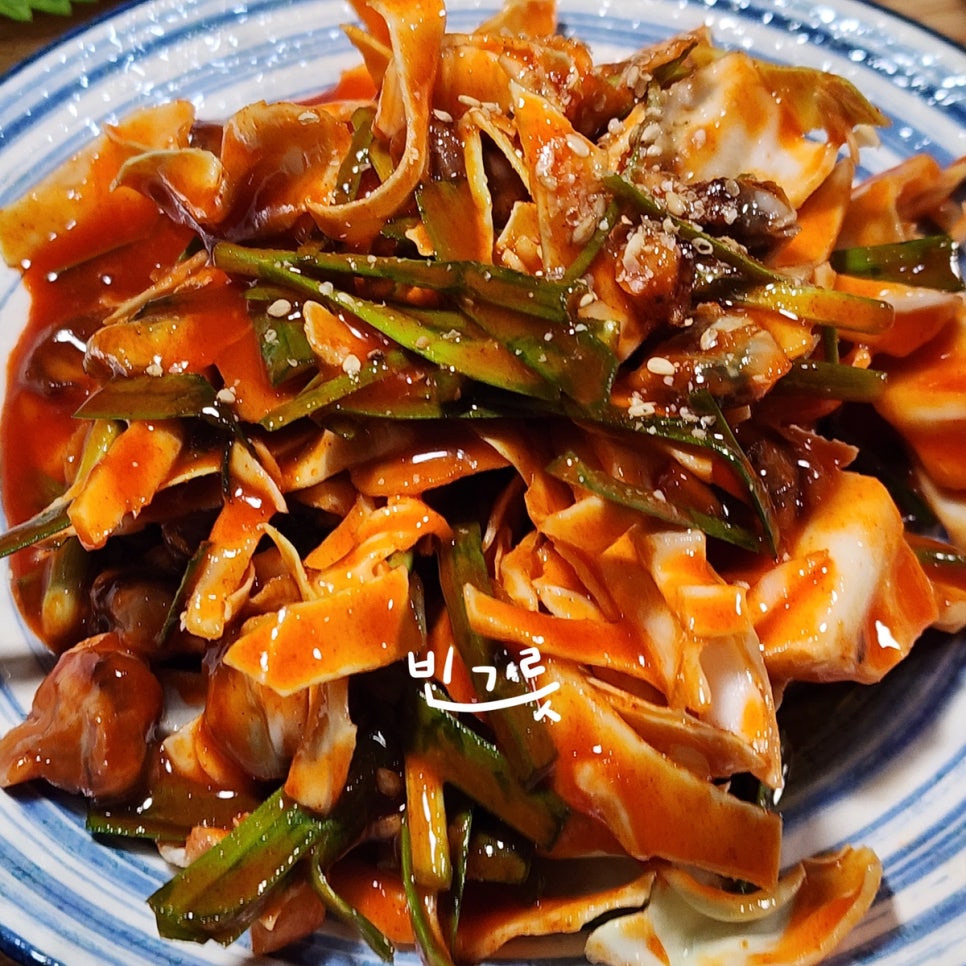 투덜이 생선구이 이미지