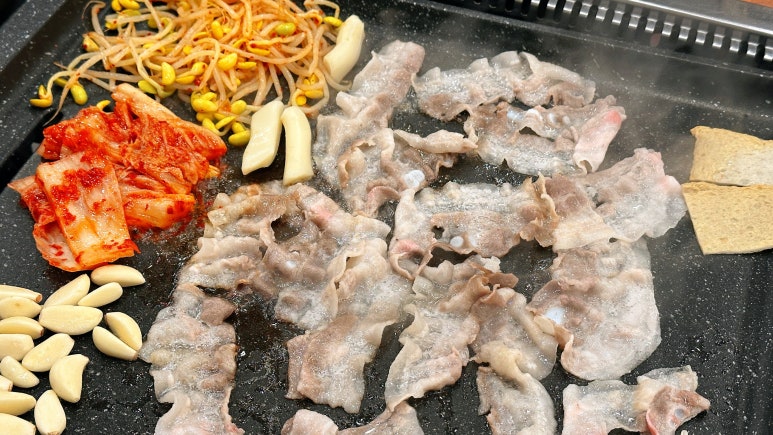 대패창고 이미지