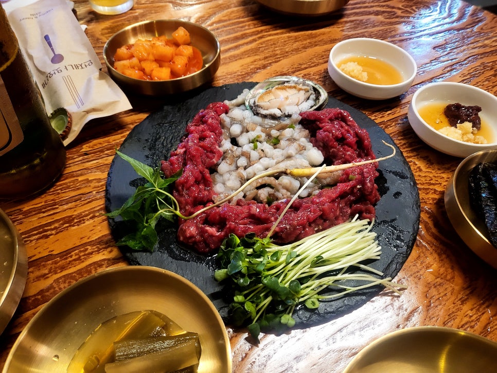 육회한낙지 이미지