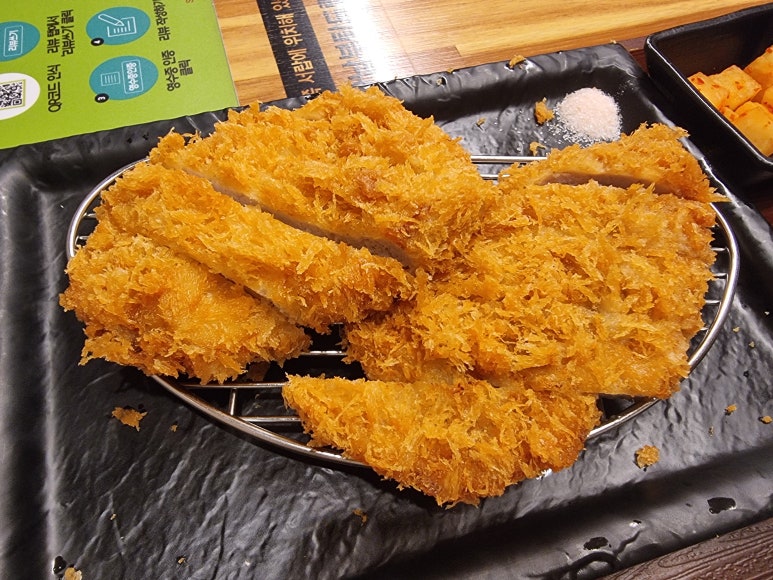 돈카츠든든 이미지
