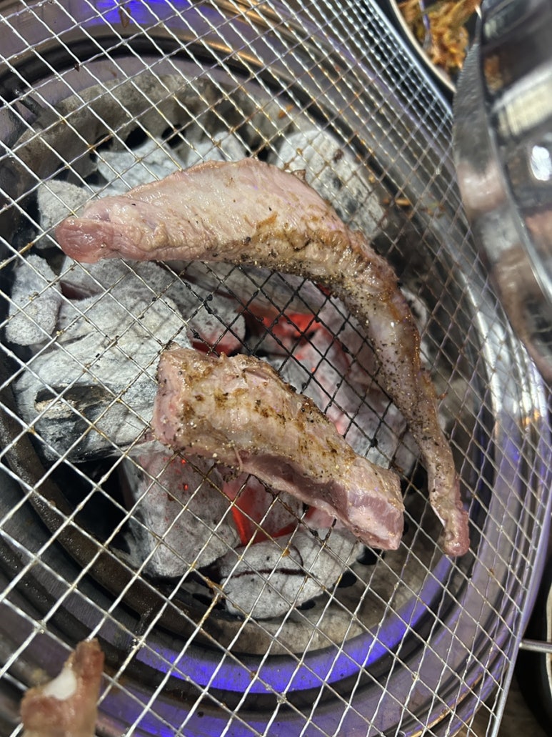 옛날참숯왕소금구이 이미지