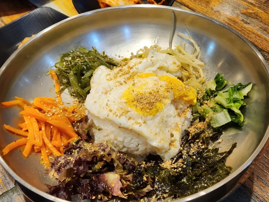 수란손칼국수 이미지
