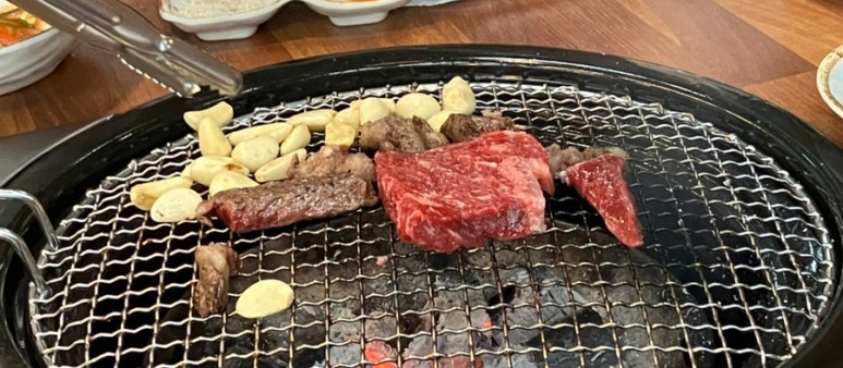 청년감동정육식당 이미지