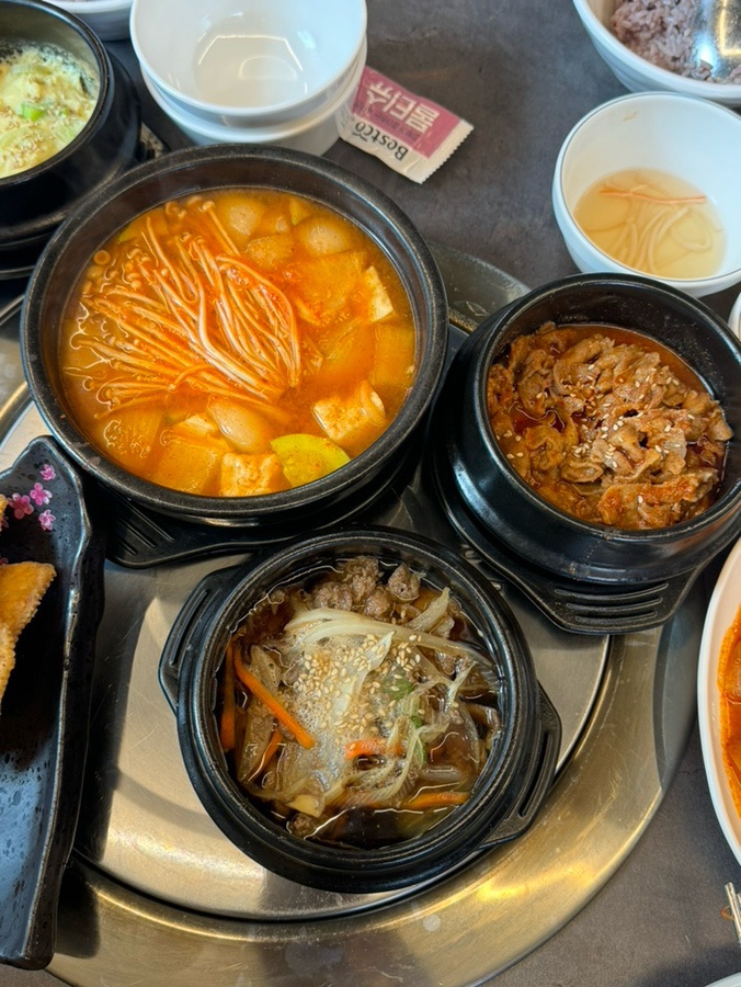 다정백반 이미지
