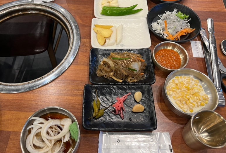 통통숯불돼지 이미지