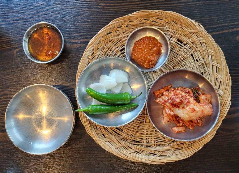 평이담백뼈칼국수철원점 이미지