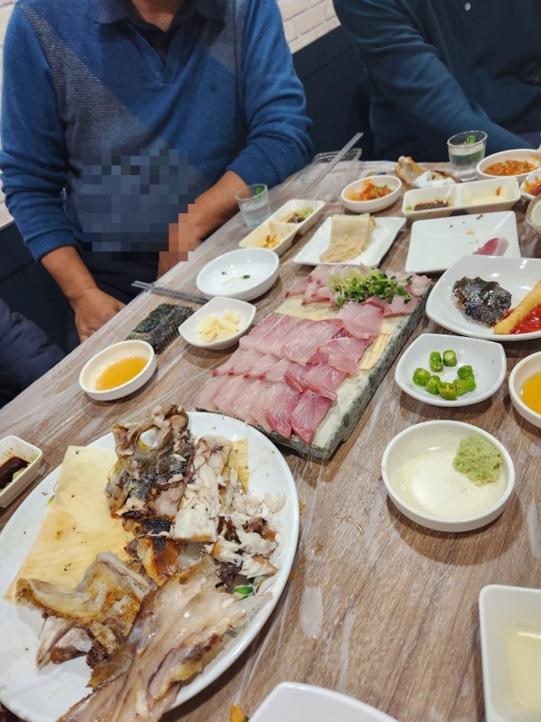 용호네횟집 이미지