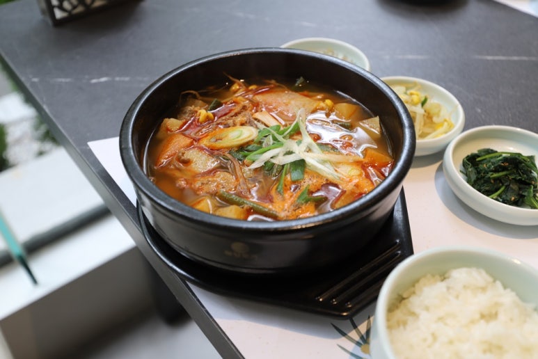 현대숯불고기 이미지