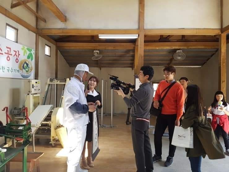 고래고래 이미지
