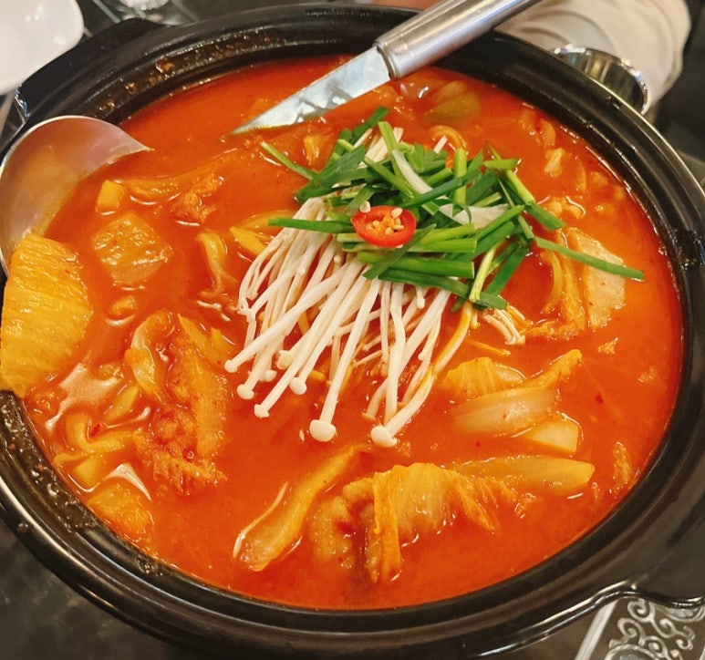 씨제이블루볼링펍 이미지