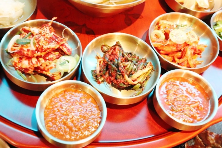 수라상왕족발 이미지