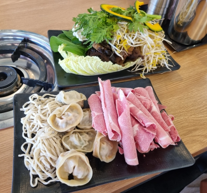 홍주네샤브칼국수 이미지