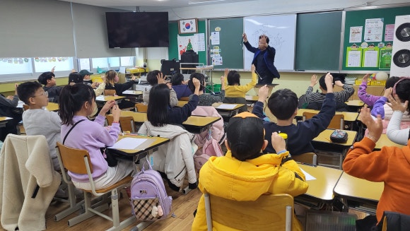 용남초등학교 이미지