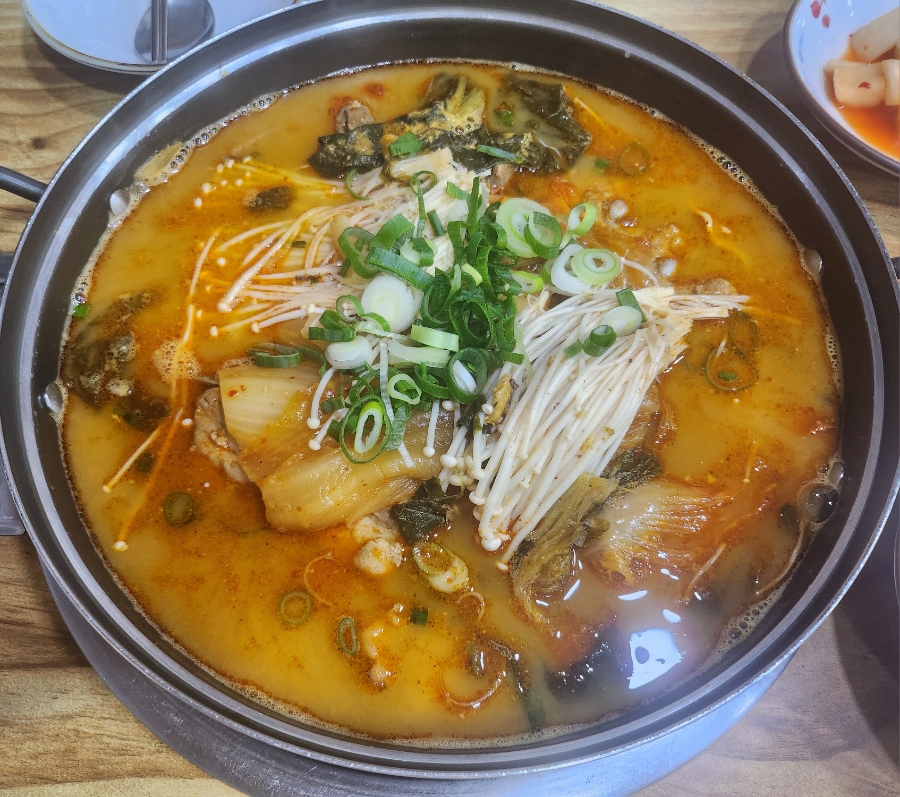등뼈감자탕 북면감계점 이미지