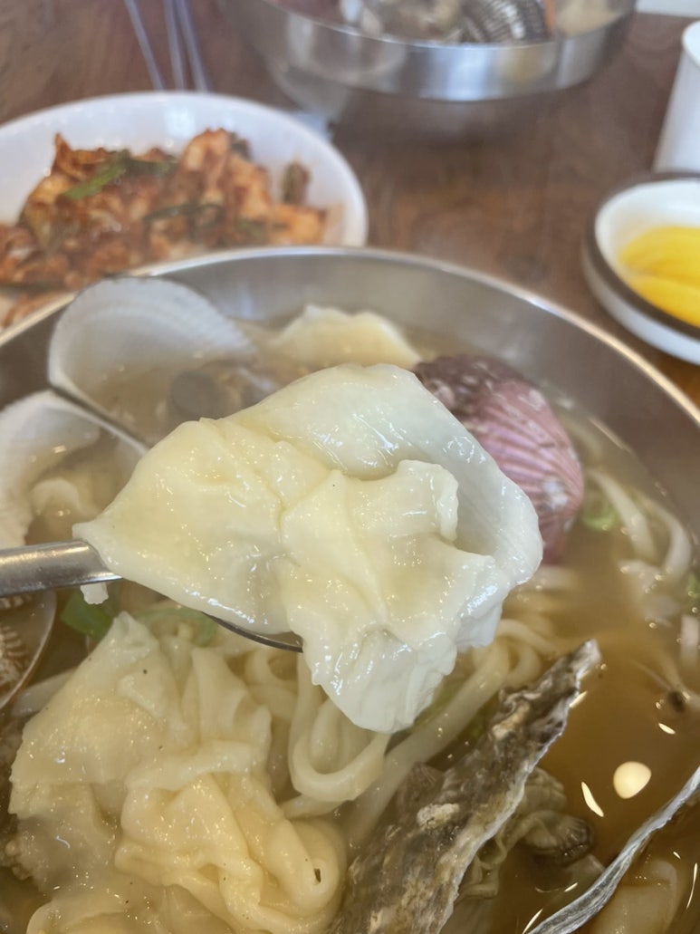 하얀밀수제비 이미지