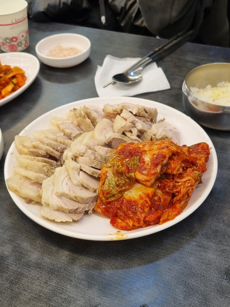 방다원 이미지