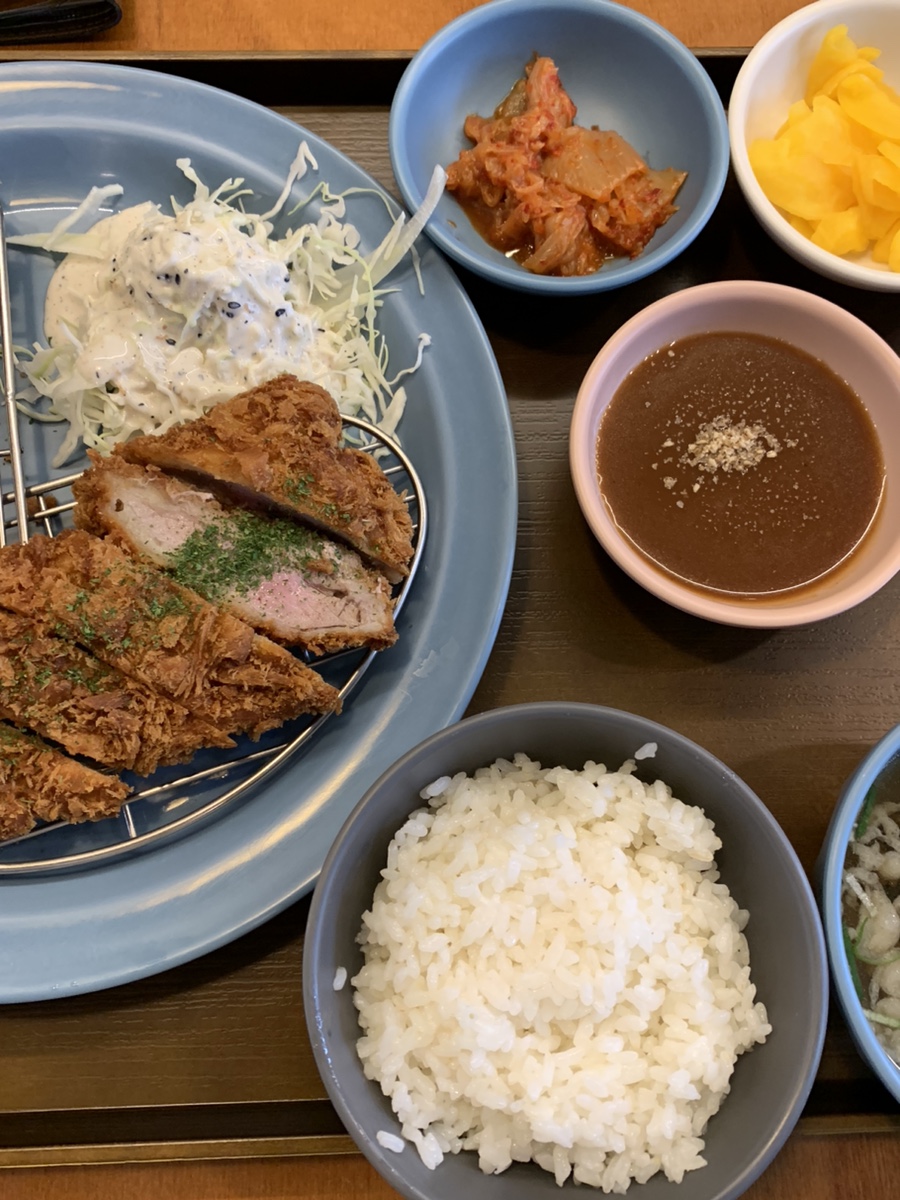 이모네 족막 이미지