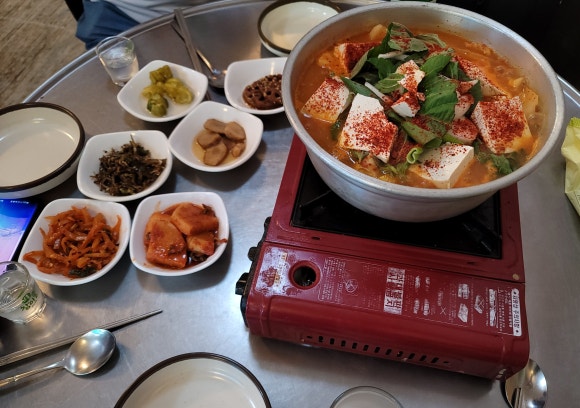 번지있는주막 이미지