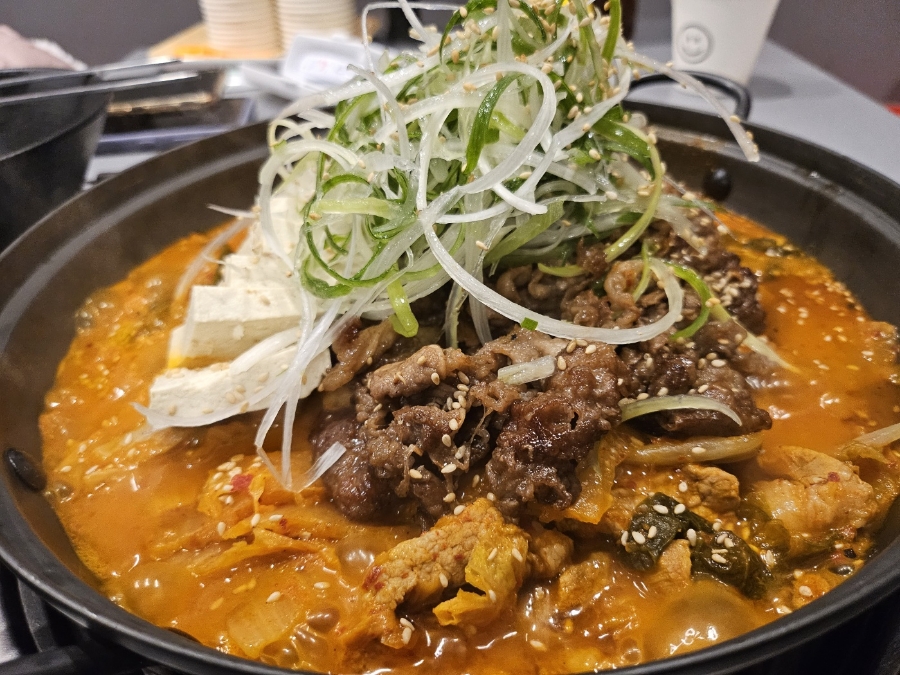 고기반햄반김치찌개 김치찜 상봉본점 이미지