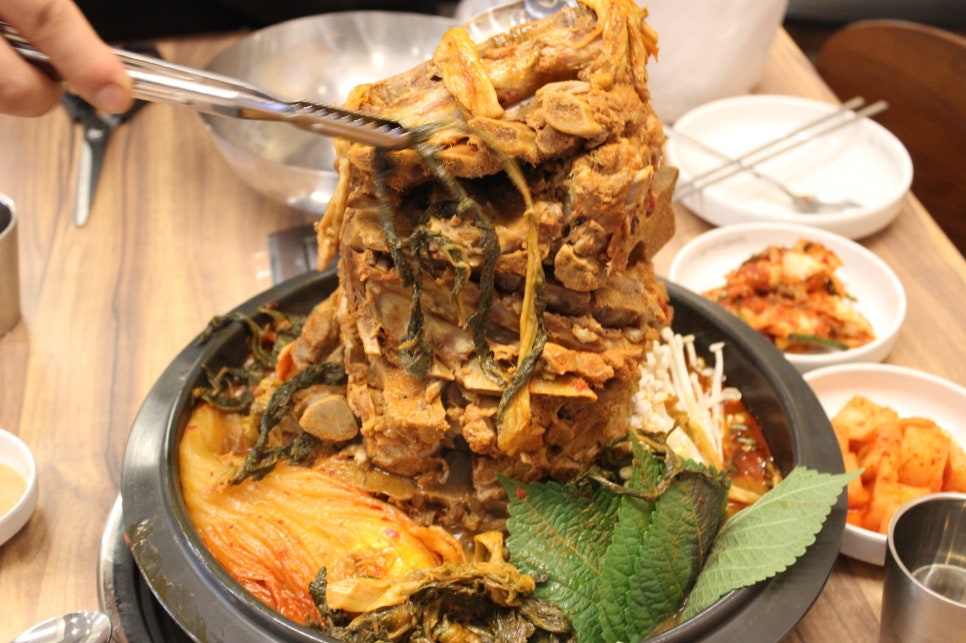 청년감자탕 김해어방점 이미지