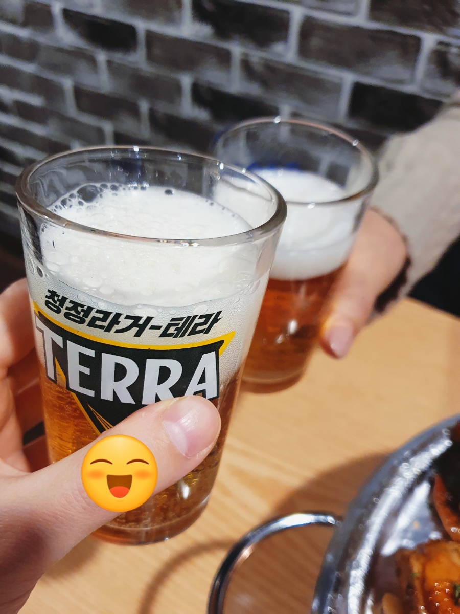 훌랄라참숯치킨 광주금호점 이미지