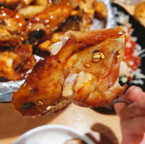 훌랄라참숯치킨 광주금호점 이미지