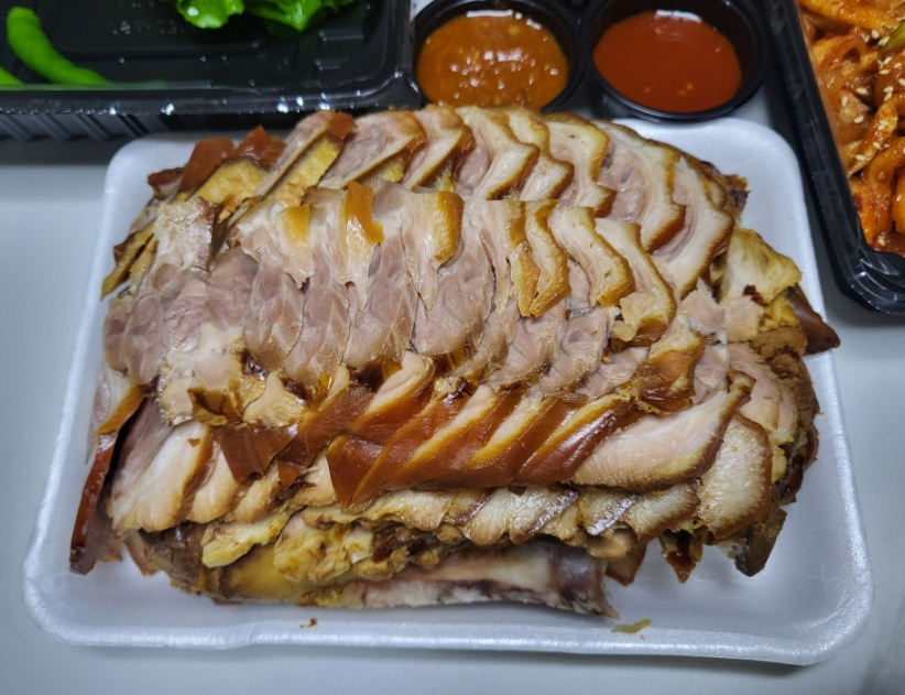 삼송왕족발 이미지