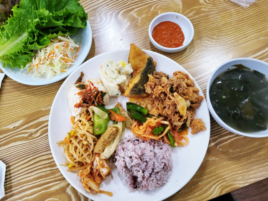 상동한식부페 이미지