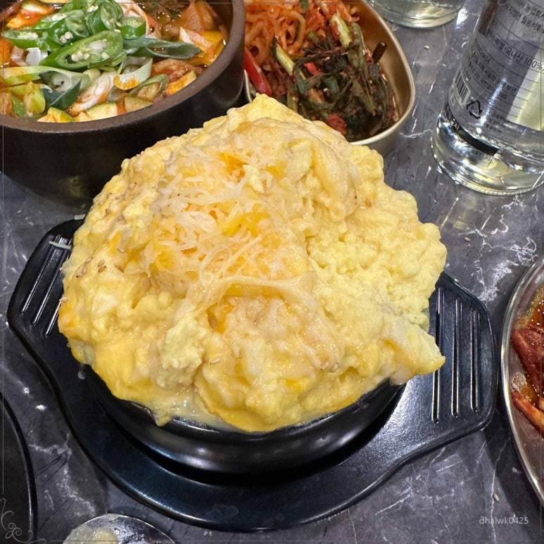 숯불흑돼지 이미지