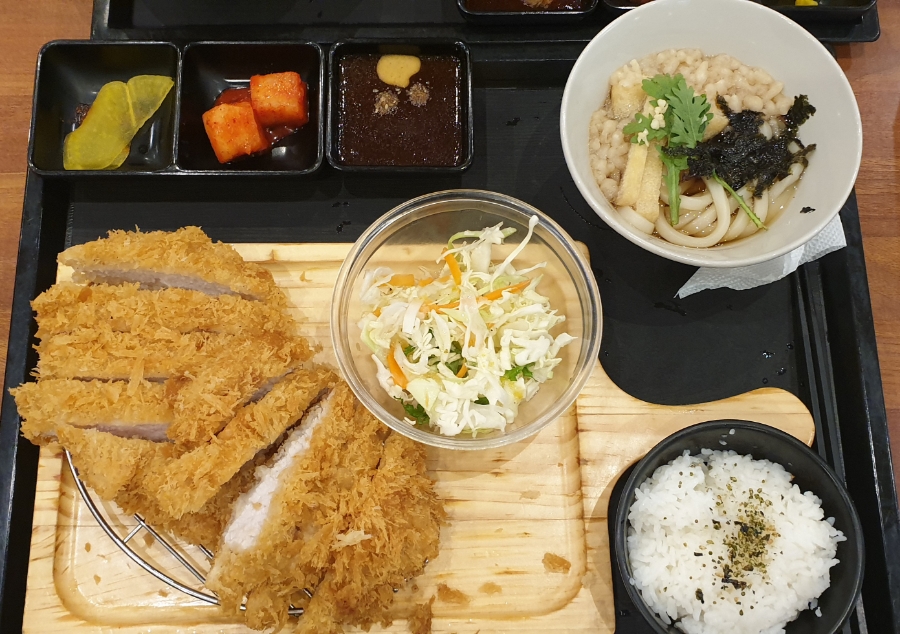 요시카츠 이미지