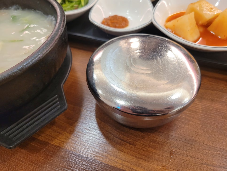 일품돼지국밥 경산점 이미지