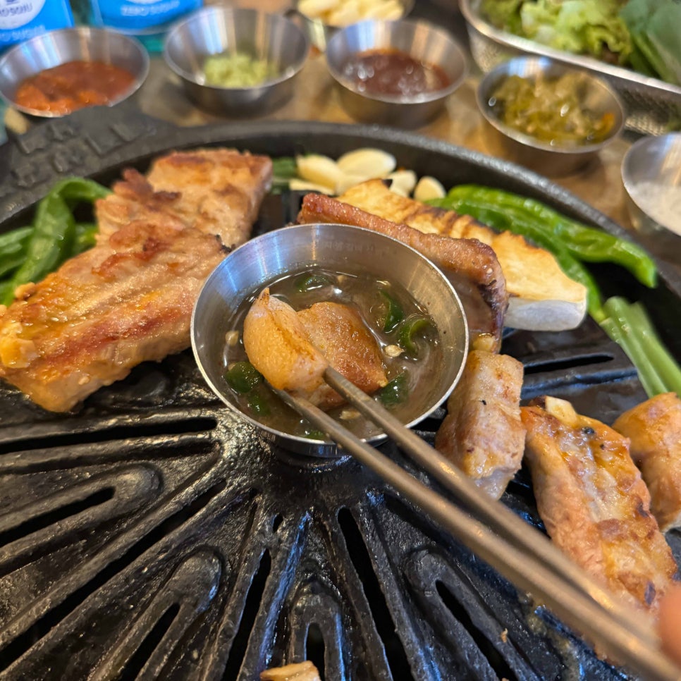 돼지생갈비상회 이미지