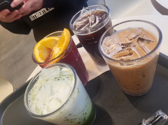 투썸플레이스아산탕정 이미지