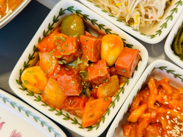반찬톡톡 이미지