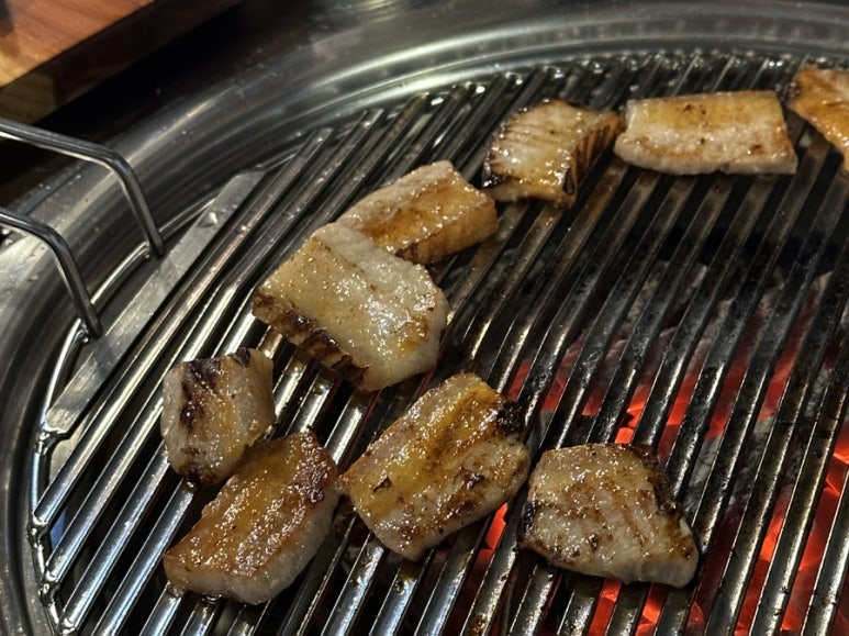 박달박가네숯불껍데기화성 이미지