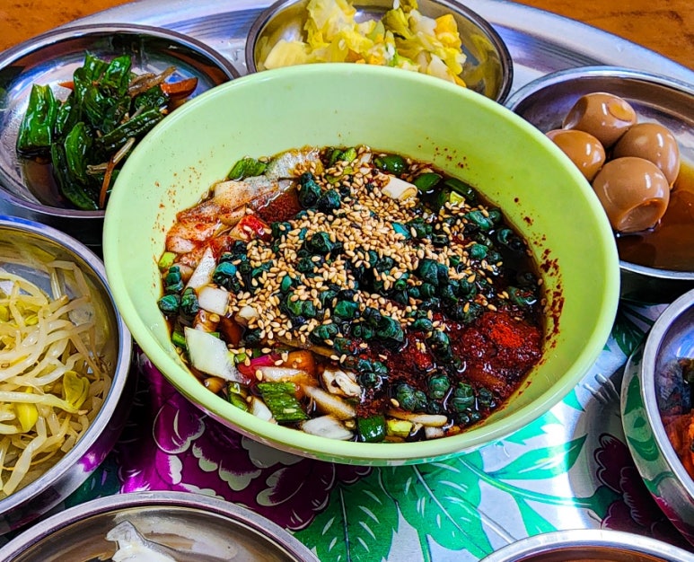 다슬기식당 이미지