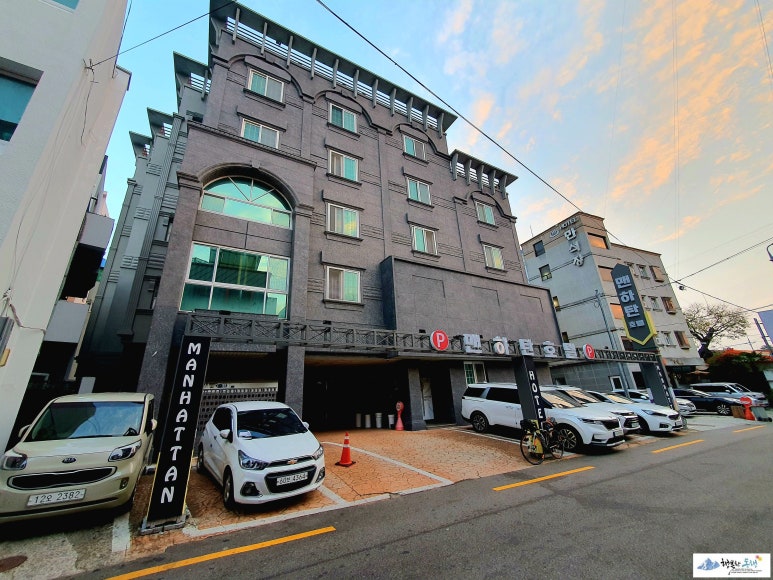 맨하탄모텔 이미지