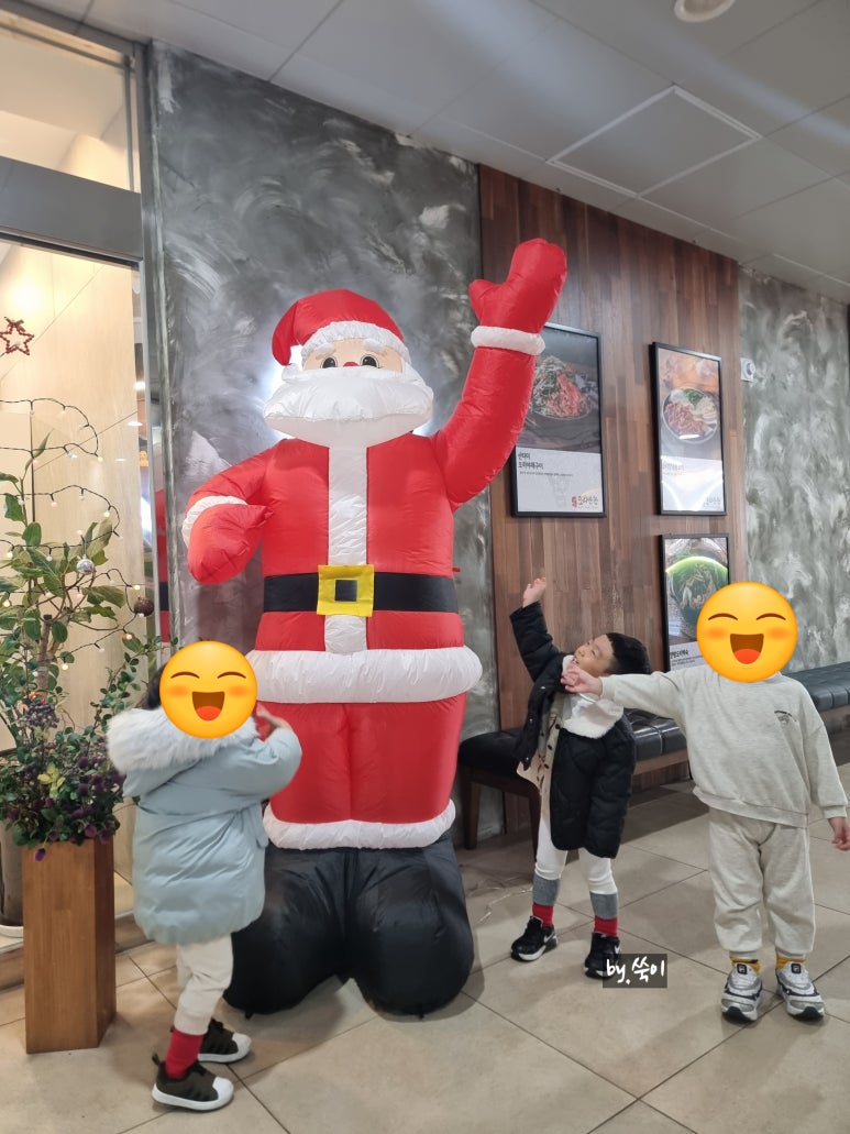 엄마의 고기 만찬 이미지