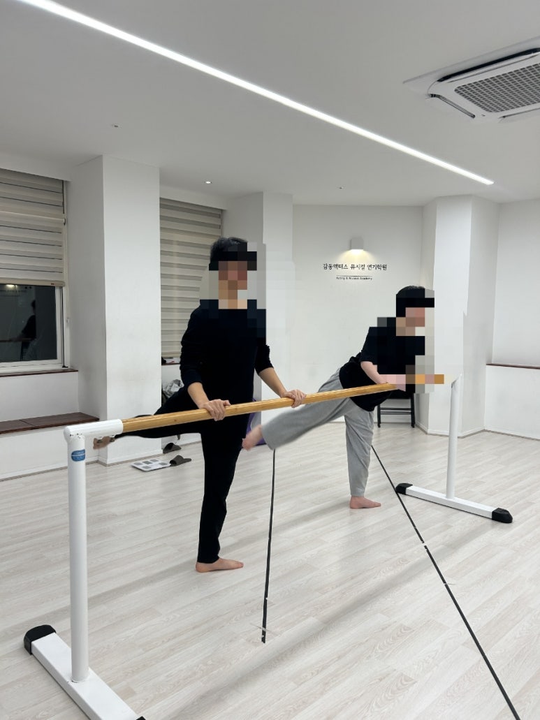 감동액터스뮤지컬연기학원 이미지