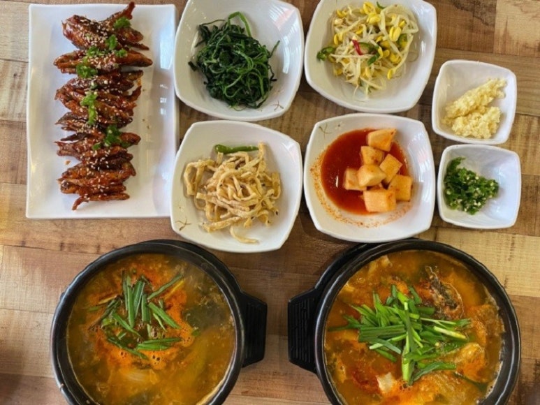 돼지국수 이미지