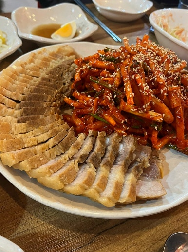 본가한치보쌈 이미지