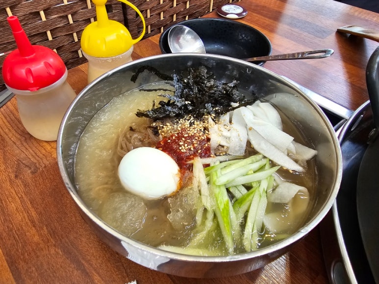 춘천닭갈비·봉평메밀막국수 이미지