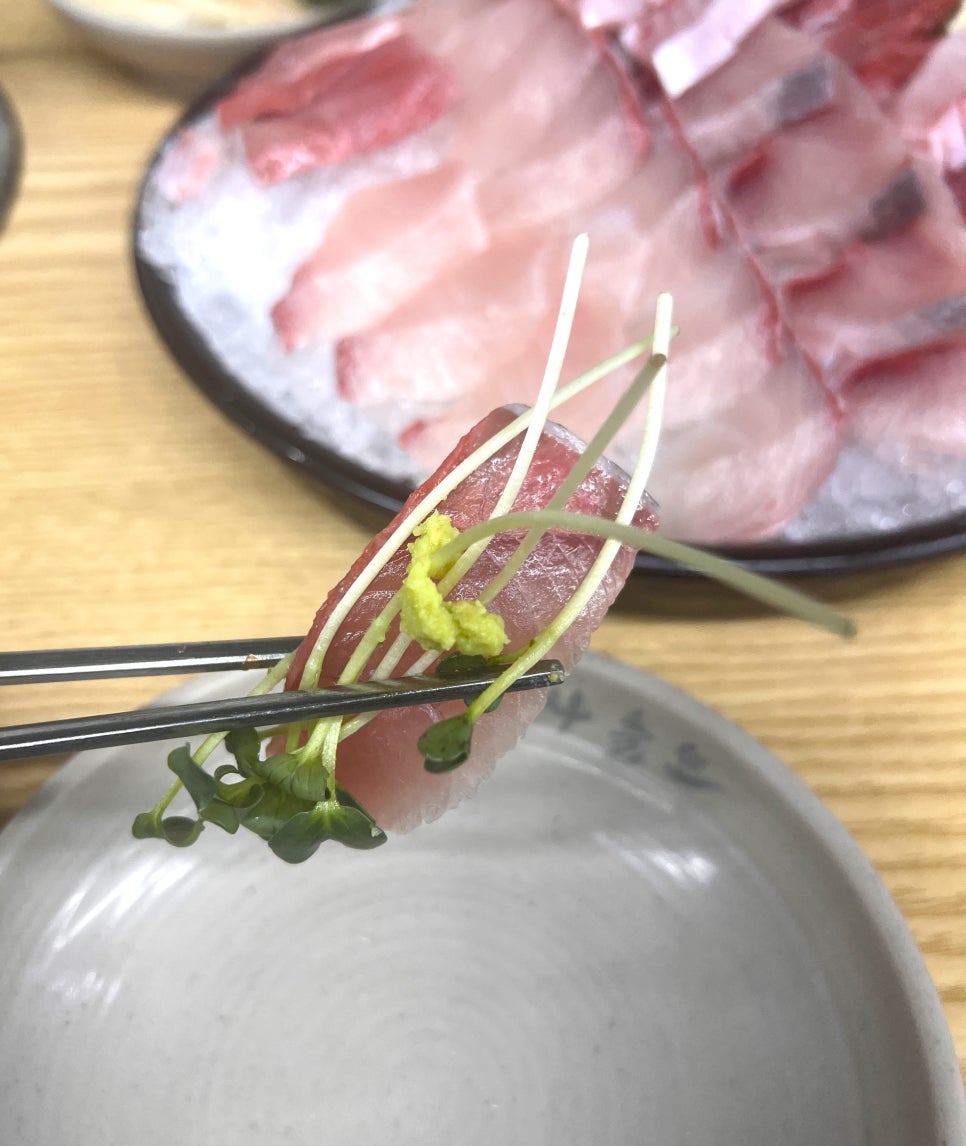 수산시장막썰어횟집 이미지
