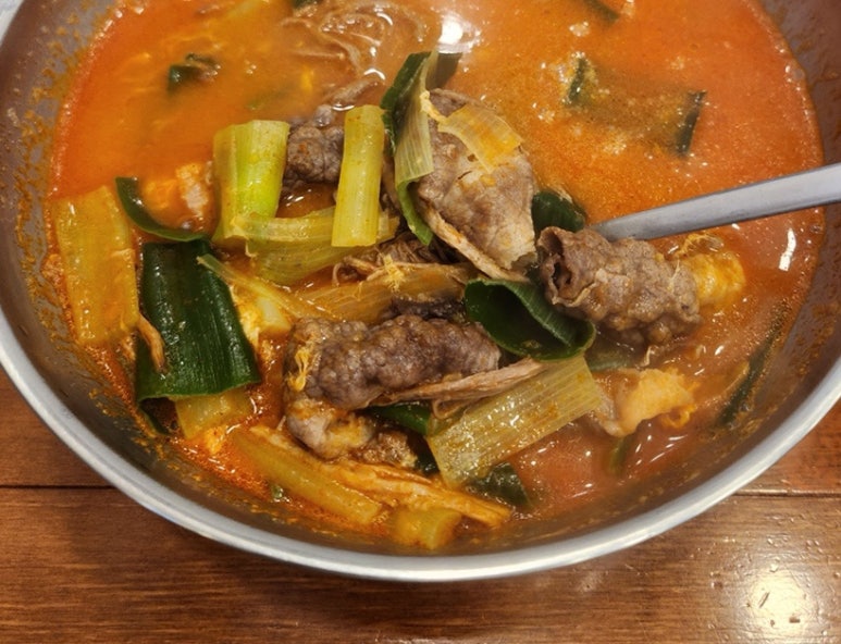 이화수전통육개장제주영어교육도시점 이미지